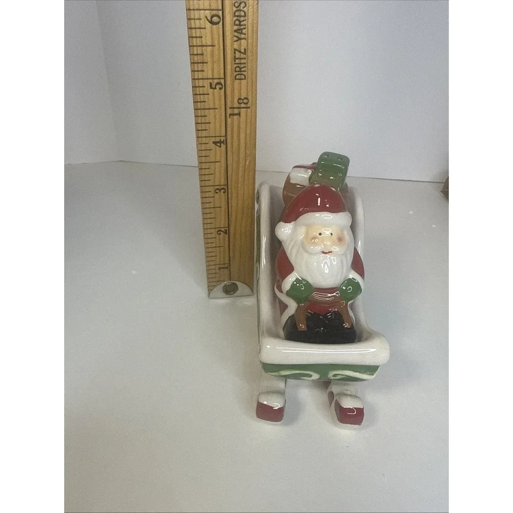 Cracker Barrel‎ Santa Sleigh & Toys Salt & Pepper Set, Unused, In Original Box